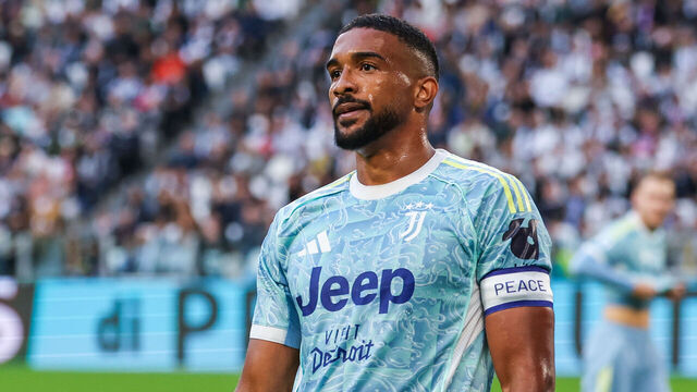 TURIN, ITALY - 2025/09/27: Gleison Bremer of Juventus FC looks on during Serie A 2025/26 football match between Juventus FC and Atalanta BC at Allianz Stadium. Final score; Juventus FC 1:1 Atalanta BC.