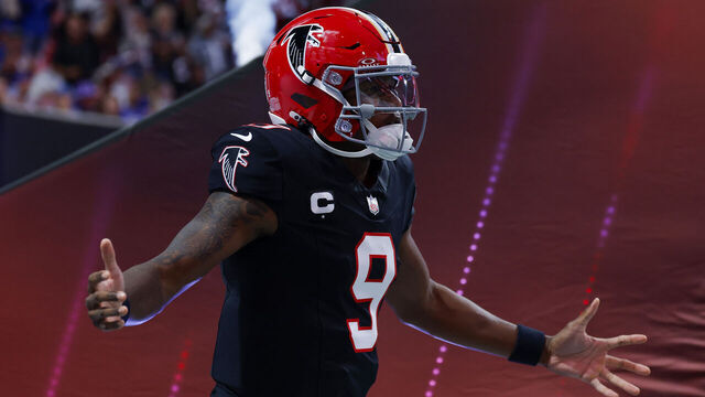 ATLANTA, GEORGIA - OCTOBER 13: Michael Penix Jr. #9 of the Atlanta Falcons runs onto the field prior to the game against the Buffalo Bills at Mercedes-Benz Stadium on October 13, 2025 in Atlanta, Georgia.