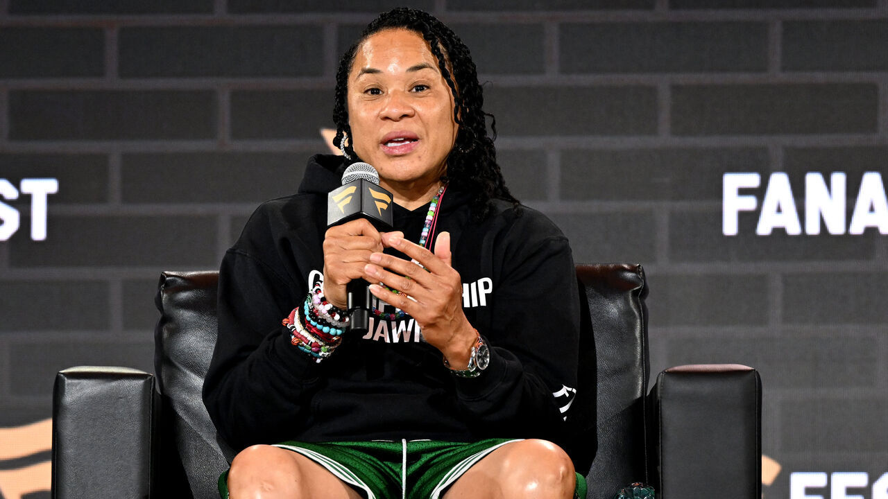 NEW YORK, NEW YORK - JUNE 22: Dawn Staley speaks onstage during Fanatics Fest NYC 2025 at Javits Center on June 22, 2025 in New York City.