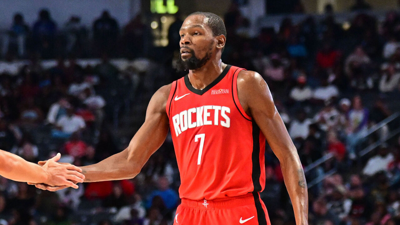 BIRMINGHAM, AL - OCTOBER 14: Reed Sheppard #15 high fives Kevin Durant #7 of the Houston Rockets during the game against the New Orleans Pelicans during Preseason on October 14, 2025 at Legacy Arena at the BJCC in Birmingham, Alabama. NOTE TO USER: User expressly acknowledges and agrees that, by downloading and/or using this Photograph, user is consenting to the terms and conditions of the Getty Images License Agreement. Mandatory Copyright Notice: Copyright 2025 NBAE