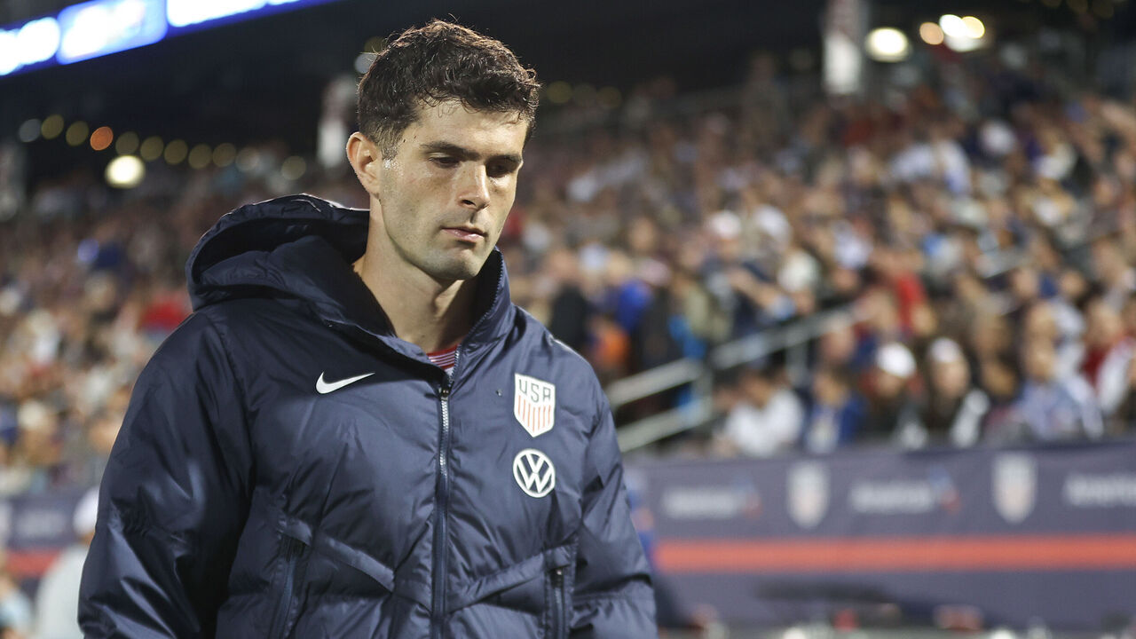 COMMERCE CITY, COLORADO - OCTOBER 14: Christian Pulisic #10 of the United States leaves the field due to an injury in the first half during the international friendly match between the United States and Australia at Dick's Sporting Goods Park on October 14, 2025 in Commerce City, Colorado.