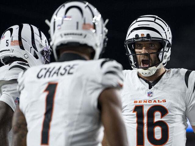 CINCINNATI, OHIO - OCTOBER 16: Joe Flacco #16 of the Cincinnati Bengals celebrates after a touchdown during an NFL football game Pittsburgh Steelers at Paycor Stadium on October 16, 2025 in Cincinnati, Ohio.