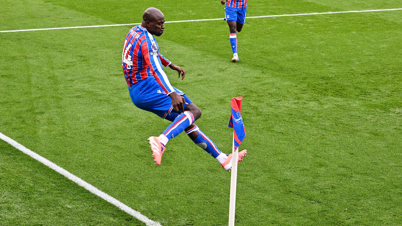 LONDON, ENGLAND - OCTOBER 18: Jean-Philippe Mateta of Crystal Palace celebrates after scoring his team's second goal during the Premier League match between Crystal Palace and Bournemouth at Selhurst Park on October 18, 2025 in London, United Kingdom.
