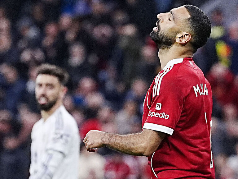 Man United condemn Liverpool to 4th straight defeat Man United condemn Liverpool to 4th straight defeat