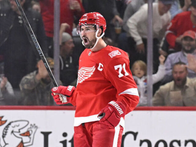 DETROIT, MI - OCTOBER 19: Detroit Red Wings C Dylan Larkin (71) celebrates his first goal during the game between Edmonton Oilers and Detroit Red Wings on October 19, 2025 at Little Caesars Arena in Detroit, MI