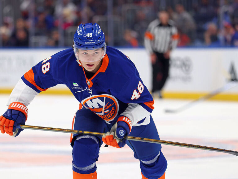 Schaefer ties D-man record for longest point streak to begin career