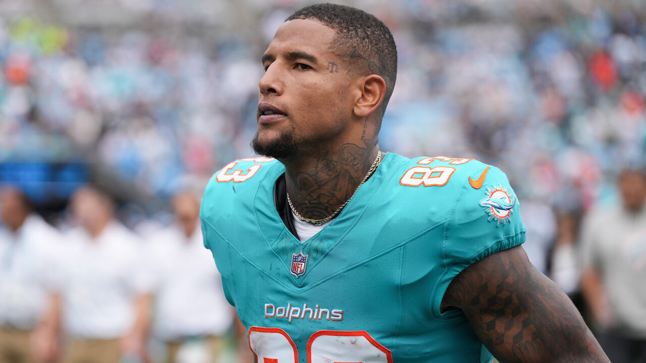 CHARLOTTE, NORTH CAROLINA - OCTOBER 05: Darren Waller #83 of the Miami Dolphins looks on in the game against the Carolina Panthers at Bank of America Stadium on October 05, 2025 in Charlotte, North Carolina.