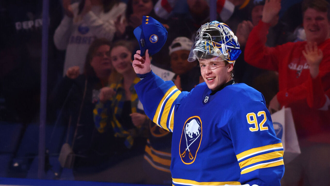 BUFFALO, NEW YORK - OCTOBER 22: Colten Ellis #92 of the Buffalo Sabres celebrates after being named one of the three stars during an NHL game on October 22, 2025 at KeyBank Center in Buffalo, New York.