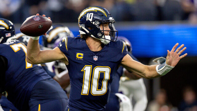 Inglewood, CA - October 23: Los Angeles Chargers quarterback Justin Herbert (10) throws during the first half of an NFL football game against the Minnesota Vikings at Sofi Stadium on Thursday, Oct. 23, 2025 in Inglewood, CA. (Eric Thayer / Los Angeles Times via Getty Images)
