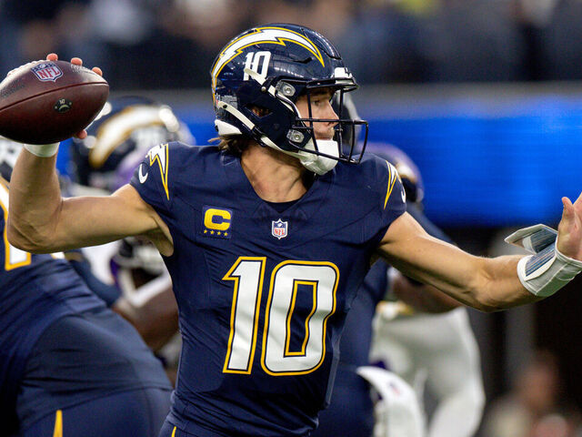 Inglewood, CA - October 23: Los Angeles Chargers quarterback Justin Herbert (10) throws during the first half of an NFL football game against the Minnesota Vikings at Sofi Stadium on Thursday, Oct. 23, 2025 in Inglewood, CA. (Eric Thayer / Los Angeles Times via Getty Images)