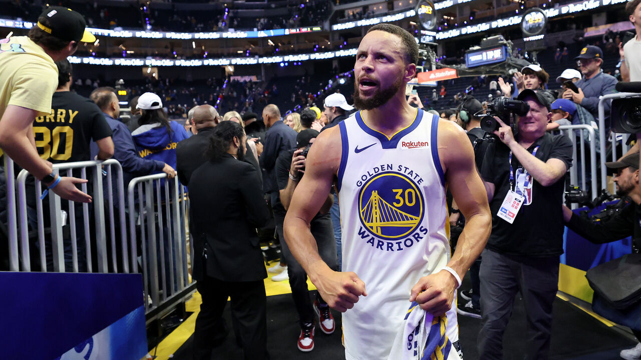 SAN FRANCISCO, CALIFORNIA - OCTOBER 23: Stephen Curry #30 of the Golden State Warriors leaves the court after they beat the Denver Nuggets in overtime at Chase Center on October 23, 2025 in San Francisco, California. NOTE TO USER: User expressly acknowledges and agrees that, by downloading and/or using this photograph, user is consenting to the terms and conditions of the Getty Images License Agreement.