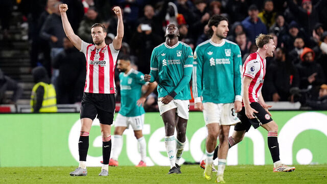 Brentford's Jordan Henderson (left) celebrates after the Premier League match at the Gtech Community Stadium, London. Picture date: Saturday October 25, 2025.