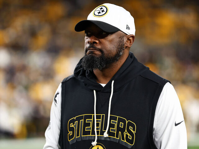 PITTSBURGH, PENNSYLVANIA - OCTOBER 26: Pittsburgh Steelers head coach Mike Tomlin walks the field prior to the game against the Green Bay Packers at Acrisure Stadium on October 26, 2025 in Pittsburgh, Pennsylvania.
