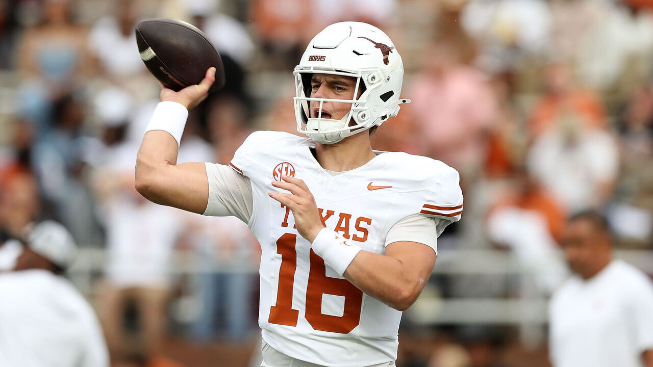 STARKVILLE, MISSISSIPPI - OCTOBER 25: Arch Manning #16 of the Texas Longhorns warms up before the game against the Mississippi State Bulldogs at Davis Wade Stadium on October 25, 2025 in Starkville, Mississippi.