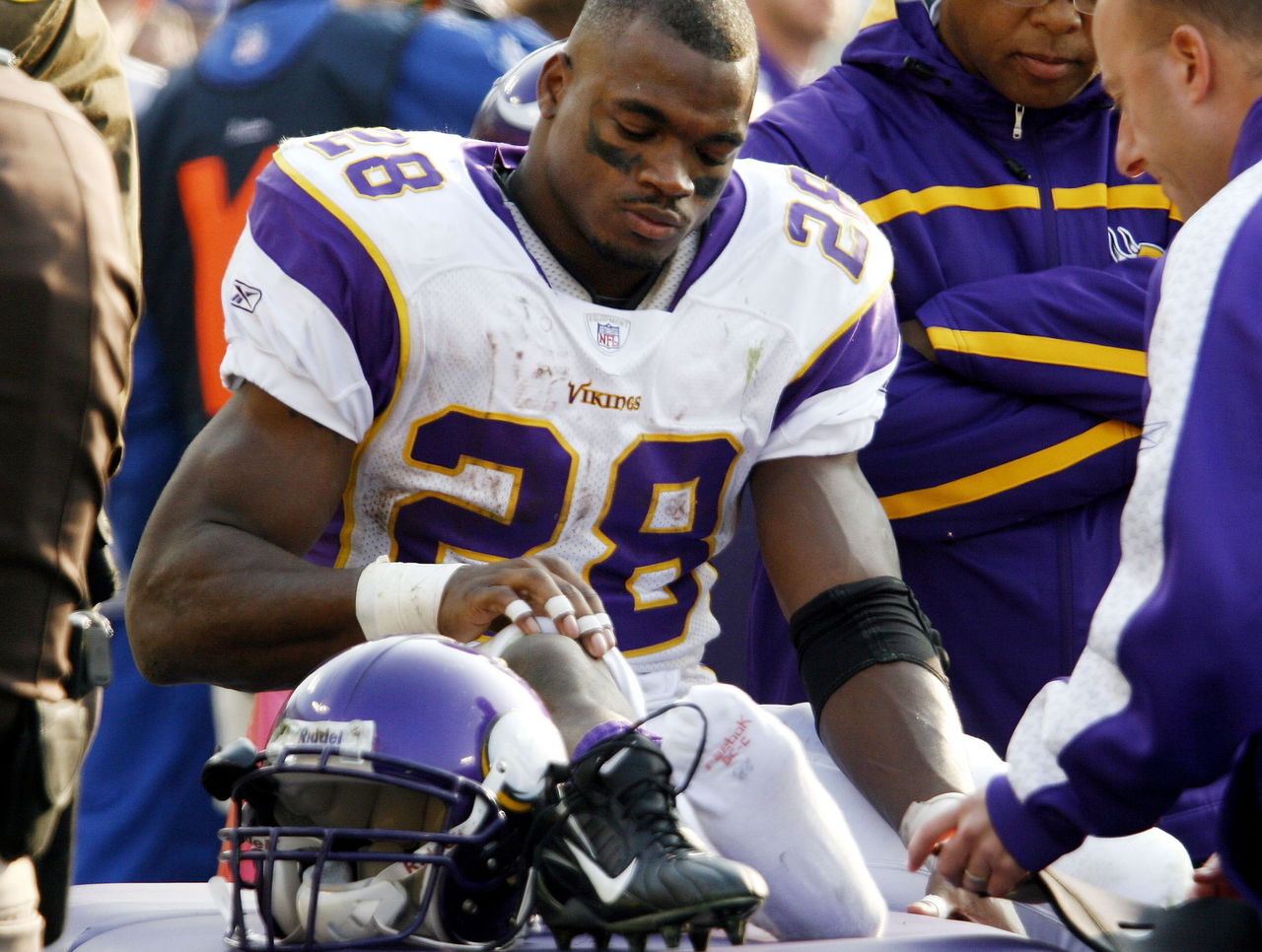 Story of a record: How Adrian Peterson got 296 yards on the Chargers