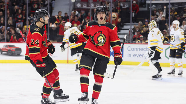 OTTAWA, ON - OCTOBER 27: Tim Stutzle #18 of the Ottawa Senators celebrates his third period goal against the Boston Bruins on October 27, 2025, at Canadian Tire Centre in Ottawa, ON, Canada.
