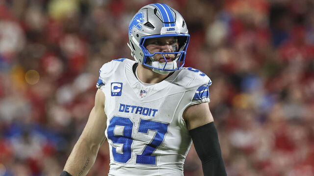 KANSAS CITY, MO - OCTOBER 12: Detroit Lions defensive end Aidan Hutchinson (97) in the second quarter of an NFL game between the Detroit Lions and Kansas City Chiefs on October 12, 2025 at GEHA Field at Arrowhead Stadium in Kansas City, MO.