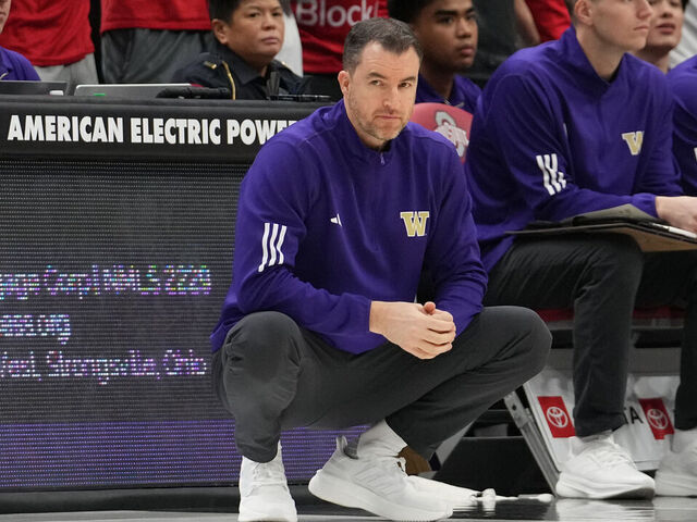 COLUMBUS, OH - FEBRUARY 12: Washington Huskies head coach Danny Sprinkle looks on during the first half of the game between the Ohio State Buckeyes and the Washington Huskies at Value City Arena in Columbus, Ohio on February 12, 2025.