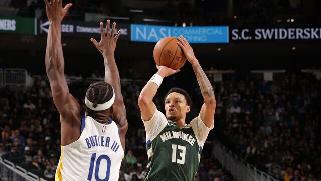 MILWAUKEE, WI - OCTOBER 30: Ryan Rollins #13 of the Milwaukee Bucks shoots the ball during the game against the Golden State Warriors on October 30, 2025 at Fiserv Forum Center in Milwaukee, Wisconsin. Mandatory Copyright Notice: Copyright 2025 NBAE .