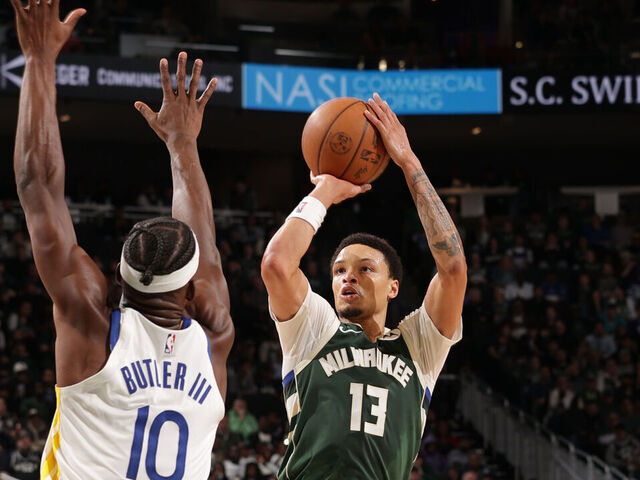 MILWAUKEE, WI - OCTOBER 30: Ryan Rollins #13 of the Milwaukee Bucks shoots the ball during the game against the Golden State Warriors on October 30, 2025 at Fiserv Forum Center in Milwaukee, Wisconsin. Mandatory Copyright Notice: Copyright 2025 NBAE .
