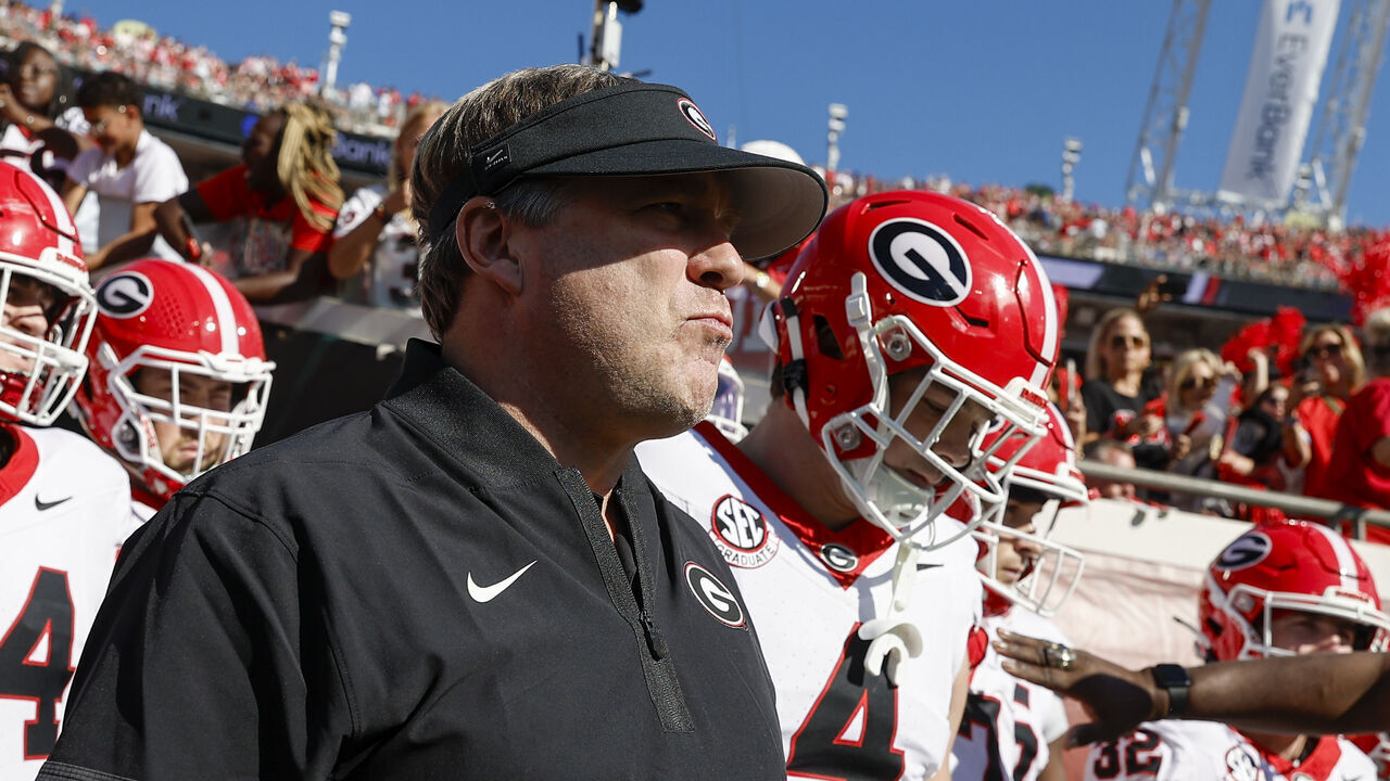 JACKSONVILLE, FL - NOVEMBER 01: Georgia Bulldogs head coach Kirby Smart looks on before the game between the Florida Gators and the Georgia Bulldogs on November 1, 2025 at EverBank Field in Jacksonville, Fl.