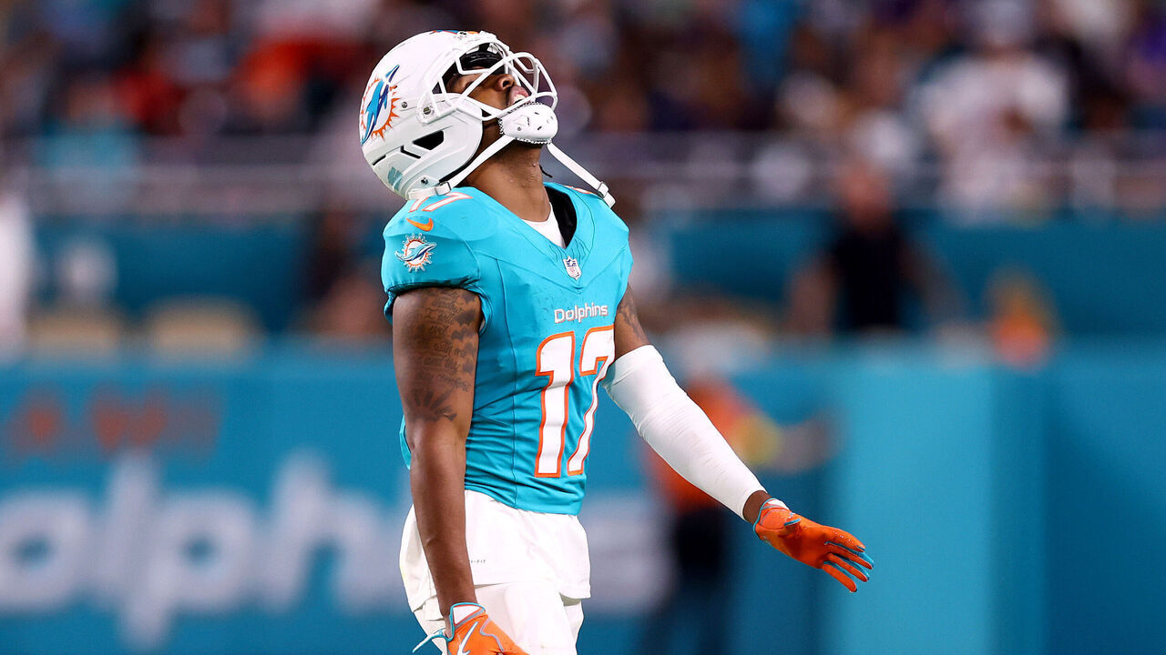 MIAMI GARDENS, FLORIDA - OCTOBER 30: Jaylen Waddle #17 of the Miami Dolphins reacts against the Baltimore Ravens during the third quarter in the game at Hard Rock Stadium on October 30, 2025 in Miami Gardens, Florida.