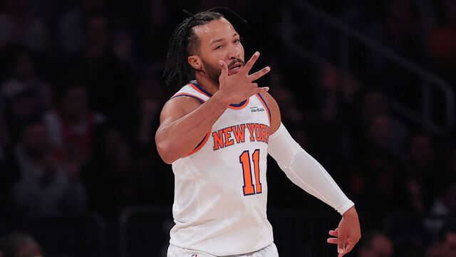 NEW YORK, NEW YORK - NOVEMBER 02: Jalen Brunson #11 of the New York Knicks reacts after making a three pointer during the first quarter of the game against the Chicago Bulls at Madison Square Garden on November 02, 2025 in New York City.