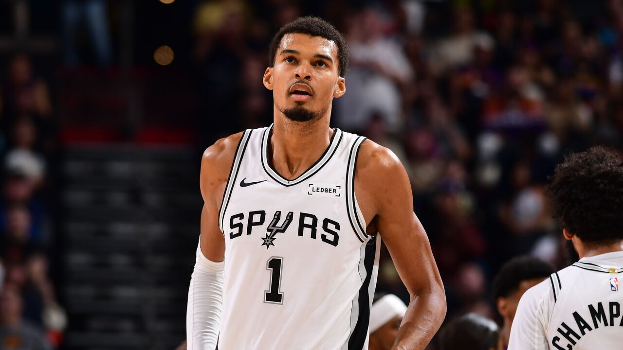 PHOENIX, AZ - NOVEMBER 2: Victor Wembanyama #1 of the San Antonio Spurs looks on during the game Phoenix Suns on November 2, 2025 at PHX Arena in Phoenix, Arizona. Mandatory Copyright Notice: Copyright 2025 NBAE
