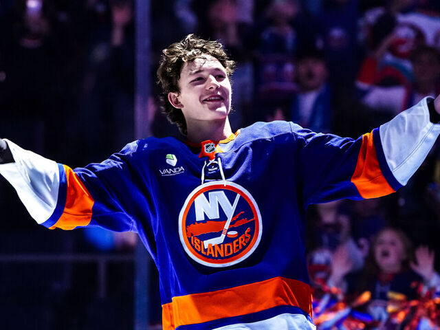 ELMONT, NEW YORK - NOVEMBER 02: Matthew Schaefer #48 of the New York Islanders waves to the crowd after being named first star of the game vs. the Columbus Blue Jackets at UBS Arena on November 2, 2025 in Elmont, New York.