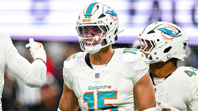 ATLANTA, GA - OCTOBER 26: Miami linebacker Jaelan Phillips (15) reacts during the NFL game between the Miami Dolphins and the Atlanta Falcons on October 26th, 2025 at Mercedes-Benz Stadium in Atlanta, GA.