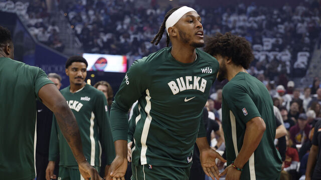 CLEVELAND, OH - OCTOBER 26: Myles Turner #3 of the Milwaukee Bucks run on to the court before the game against the Cleveland Cavaliers on October 26, 2025 at Rocket Mortgage FieldHouse in Cleveland, Ohio. NOTE TO USER: User expressly acknowledges and agrees that, by downloading and/or using this Photograph, user is consenting to the terms and conditions of the Getty Images License Agreement. Mandatory Copyright Notice: Copyright 2025 NBAE