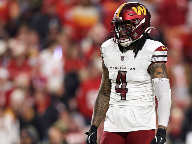 KANSAS CITY, MISSOURI - OCTOBER 27: Frankie Luvu #4 of the Washington Commanders lines up before a play during the second quarter against the Kansas City Chiefs at Arrowhead Stadium on October 27, 2025 in Kansas City, Missouri.