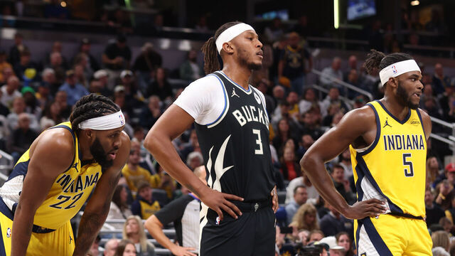 INDIANAPOLIS, IN - NOVEMBER 3: Isaiah Jackson #22 of the Indiana Pacers, Myles Turner #3 of the Milwaukee Bucks, and Jarace Walker #5 of the Indiana Pacers looks on during the game on November 3, 2025 at Gainbridge Fieldhouse in Indianapolis, Indiana. Mandatory Copyright Notice: Copyright 2025 NBAE