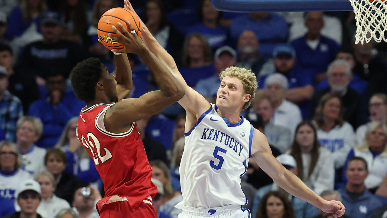 LEXINGTON, KENTUCKY - NOVEMBER 04: Collin Chandler #5 of the Kentucky Wildcats defends the shot of Jalik Dunkley #22 of the Nicholls Colonels at Rupp Arena on November 04, 2025 in Lexington, Kentucky.