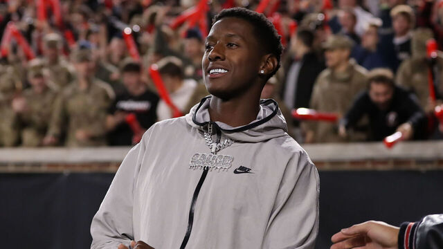 CINCINNATI, OH - NOVEMBER 11: Former Cincinnati Bearcat and current corner for the New York Jets, Ahmad "Sauce" Gardner watches from the sidelines during the game against the East Carolina Pirates and the Cincinnati Bearcats on November 11, 2022, at Nippert Stadium in Cincinnati, OH. (Photo by Ian Johnson/Icon Sportswire via Getty Images