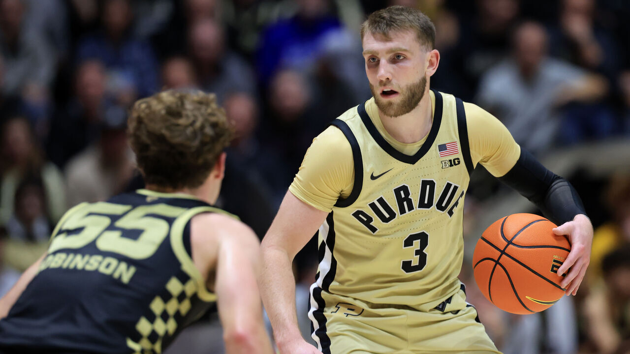 WEST LAFAYETTE, INDIANA - NOVEMBER 07: Braden Smith #3 of the Purdue Boilermakers brings the ball up the court against Brody Robinson #55 of the Oakland Golden Grizzlies during the second half at Mackey Arena on November 07, 2025 in West Lafayette, Indiana.
