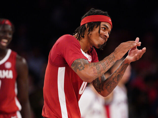NEW YORK, NEW YORK - NOVEMBER 08: Labaron Philon Jr. #0 of the Alabama Crimson Tide gestures to the crowd in the second half during the game against the St. John's Red Storm at Madison Square Garden on November 08, 2025 in New York City.