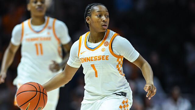 KNOXVILLE, TN - NOVEMBER 07: Tennessee Lady Volunteers guard Nya Robertson (1) brings the ball up court during the women's college basketball game between the Tennessee Lady Volunteers and the ETSU Buccaneers on November 7, 2025, at Food City Center in Knoxville, TN.