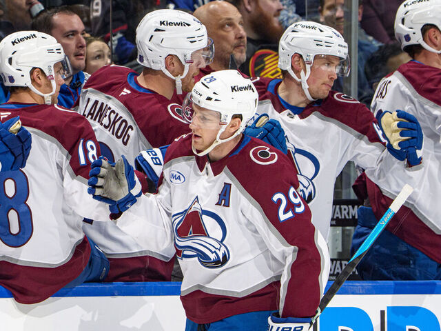 VANCOUVER, CANADA - NOVEMBER 9: Nathan MacKinnon #29 of the Colorado Avalanche celebrates his goal with teammates during the first period of their NHL game against the Vancouver Canucks at Rogers Arena on November 9, 2025 in Vancouver, British Columbia, Canada.