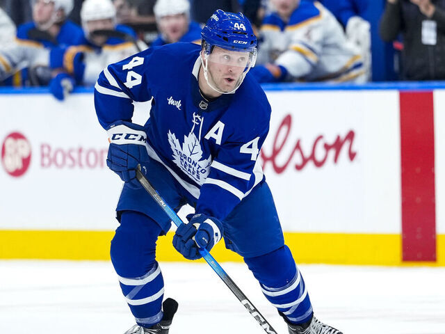 Report: Maple Leafs, Rielly likely to explore trade