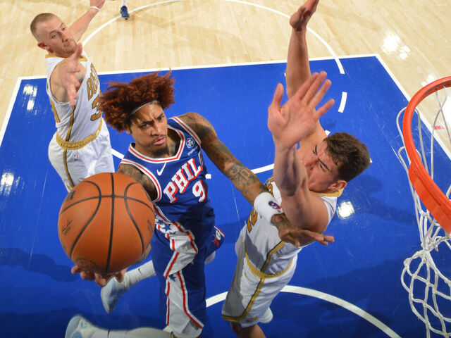 PHILADELPHIA, PA - NOVEMBER 11: Kelly Oubre Jr. #9 of the Philadelphia 76ers drives to the basket during the game against the Boston Celtics on November 11, 2025 at the Wells Fargo Center in Philadelphia, Pennsylvania NOTE TO USER: User expressly acknowledges and agrees that, by downloading and/or using this Photograph, user is consenting to the terms and conditions of the Getty Images License Agreement. Mandatory Copyright Notice: Copyright 2025 NBAE