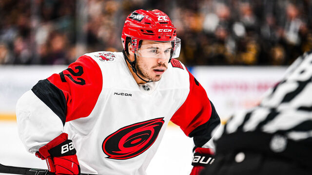 BOSTON, MASSACHUSETTS - NOVEMBER 01: Logan Stankoven #22 of the Carolina Hurricanes prepares for a face off during the second period against the Boston Bruins at TD Garden on November 01, 2025 in Boston, Massachusetts.