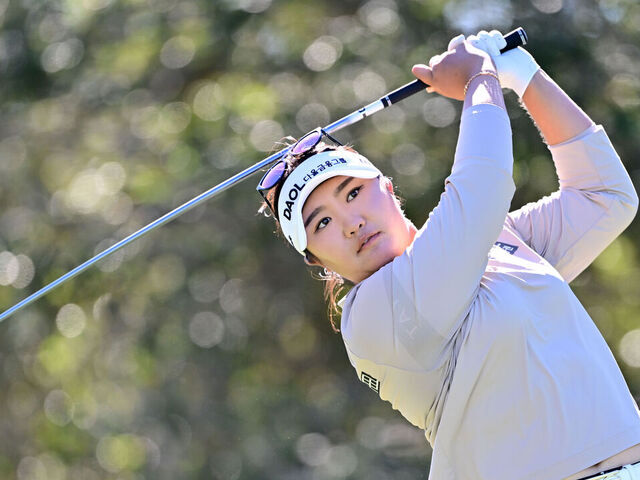BELLEAIR, FLORIDA - NOVEMBER 13: Haeran Ryu of South Korea plays her shot from the fifth tee during the first round of The ANNIKA driven by Gainbridge at Pelican 2025 at Pelican Golf Club on November 13, 2025 in Belleair, Florida.
