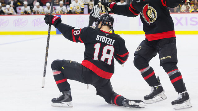 OTTAWA, ON - NOVEMBER 13: Tim Stutzle #18 of the Ottawa Senators celebrates his third period goal on November 13, 2025, at Canadian Tire Centre in Ottawa, ON, Canada.