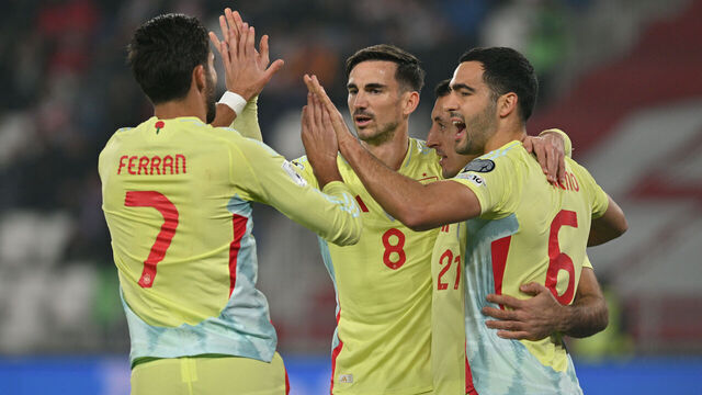 TBILISI, GEORGIA - NOVEMBER 15: Mikel Oyarzabal of Spain celebrates his goal with Ferran Torres, Fabian Ruiz and Mikel Merino of Spain during the FIFA World Cup 2026 qualifier match between Georgia and Spain at Dinamo Arena on November 15, 2025 in Tbilisi, Georgia.