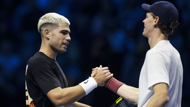 INALPI ARENA, TURIN, ITALY - 2025/11/07: Carlos Alcaraz (L) of Spain shakes hands with Jannik Sinner of Italy at the end of their practice during the Nitto ATP Finals 2025.