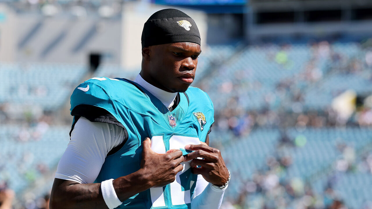 JACKSONVILLE, FLORIDA - OCTOBER 12: Travis Hunter #12 of the Jacksonville Jaguars warms up prior to the game against the Seattle Seahawks at EverBank Stadium on October 12, 2025 in Jacksonville, Florida.