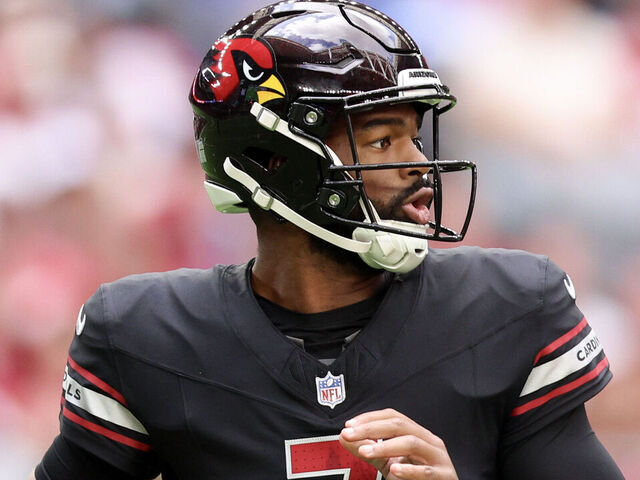 Report: Brissett reports to training camp amid desire for