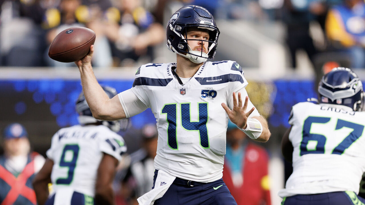 INGLEWOOD, CALIFORNIA - NOVEMBER 16: Sam Darnold #14 of the Seattle Seahawks throws a pass during the first quarter of an NFL football game against the Los Angeles Rams at SoFi Stadium on November 16, 2025 in Inglewood, California.