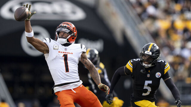 PITTSBURGH, PENNSYLVANIA - NOVEMBER 16: Ja'Marr Chase #1 of the Cincinnati Bengals attempts to complete a catch against Jalen Ramsey #5 of the Pittsburgh Steelers during an NFL football game at Acrisure Stadium on November 16, 2025 in Pittsburgh, Pennsylvania.